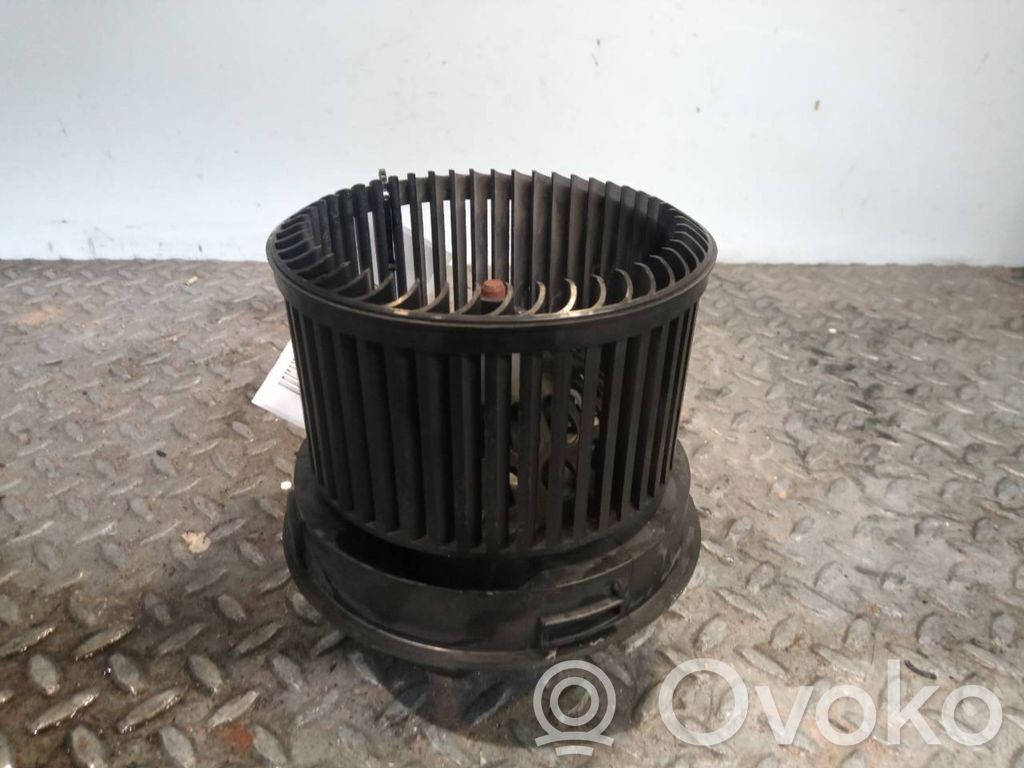 Peugeot 207 Ventola riscaldamento/ventilatore abitacolo 
