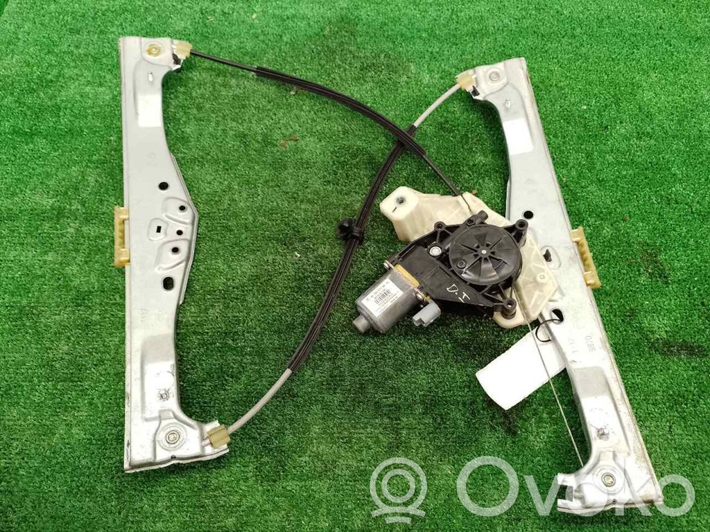 Regulador manual de la ventanilla delantera   9674252380