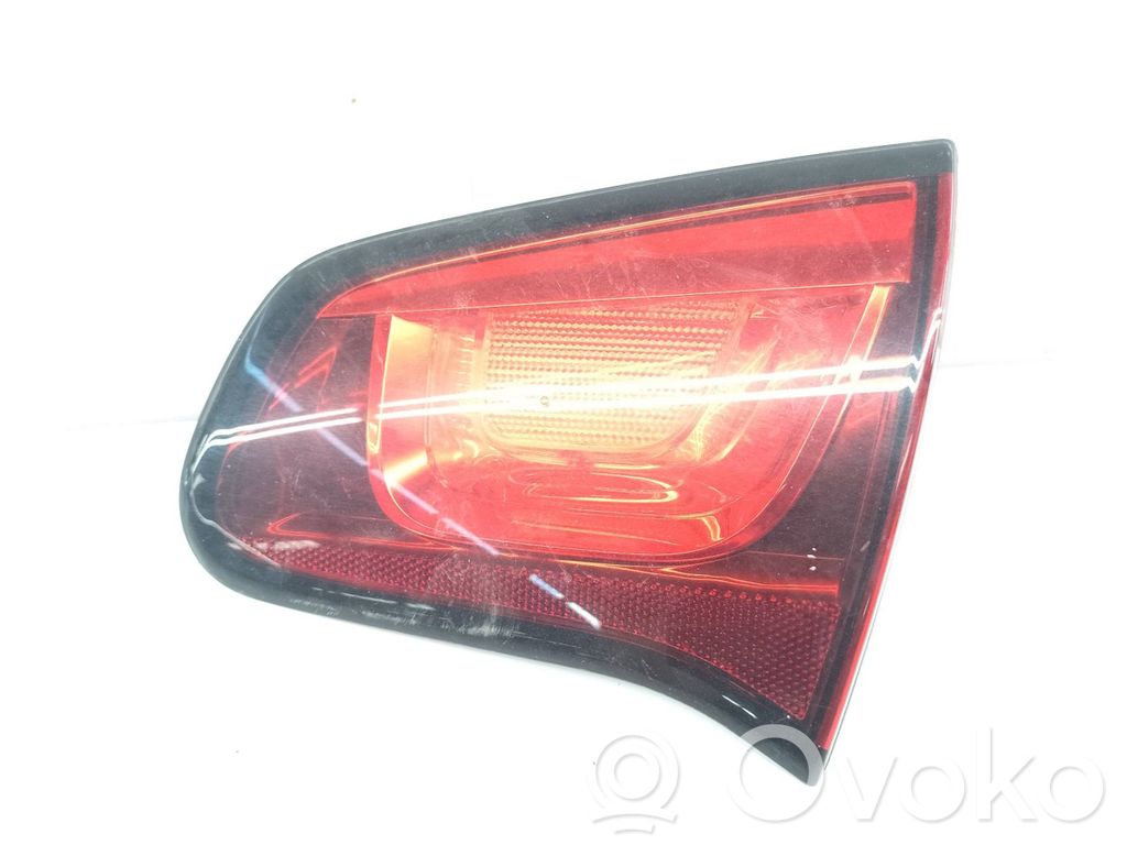 Citroen C3 Luci posteriori del portellone del bagagliaio 