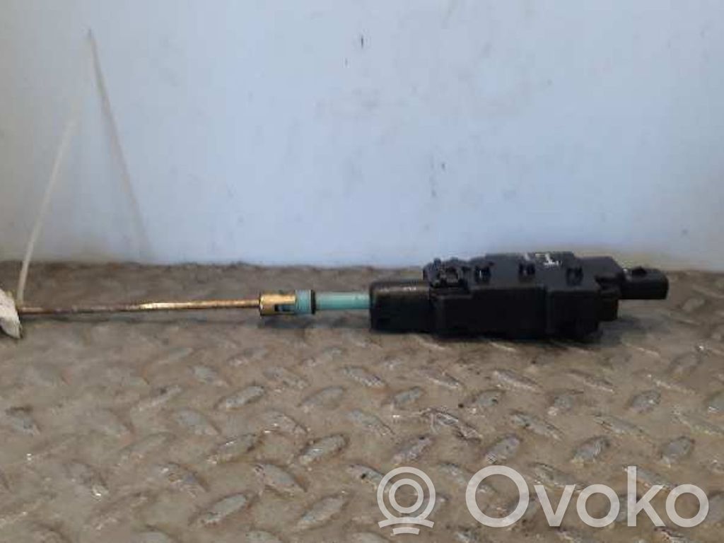 Motor de cierre de puerta trasera