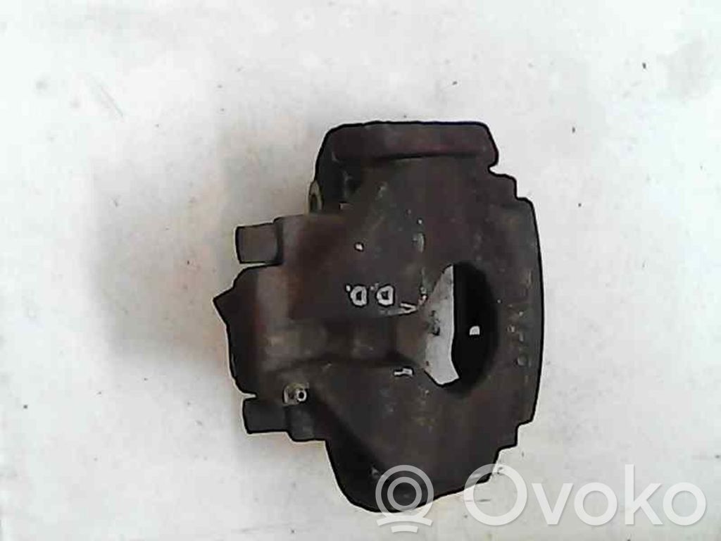 Etujarrusatula   YM210DA