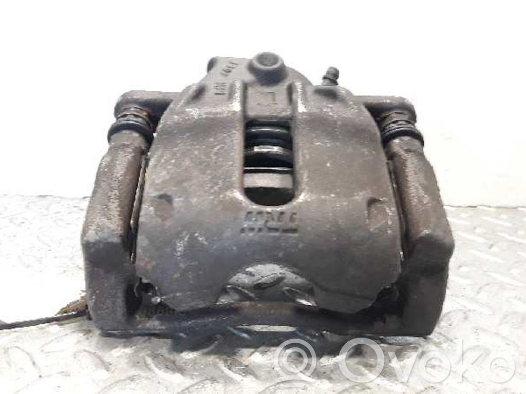 Caliper de freno delantero