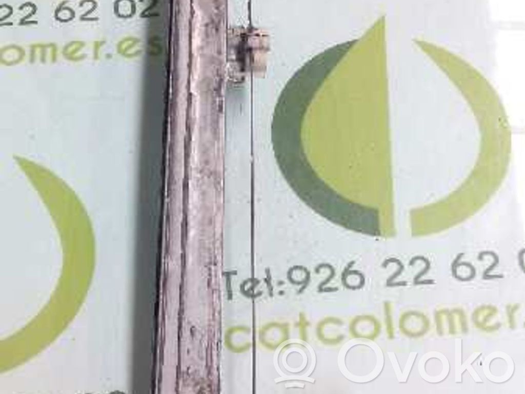 Regulador de ventanilla eléctrico de puerta delantera