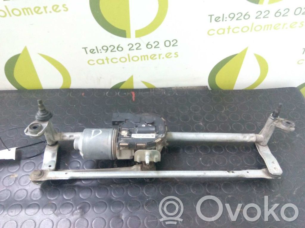 Pyyhkimen moottori   1K8956119B