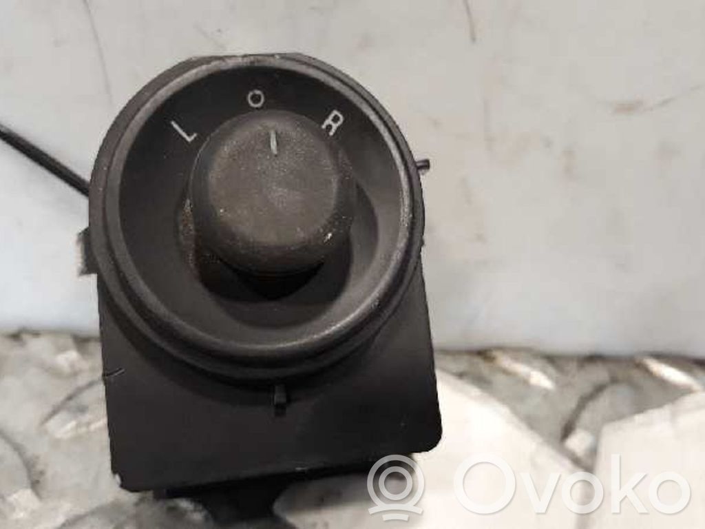 Chevrolet Corsa Comutator oglinzi laterale 