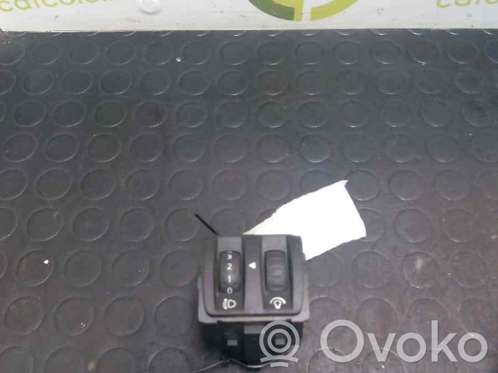 Interruptor de control del panel de luces   8200095495B