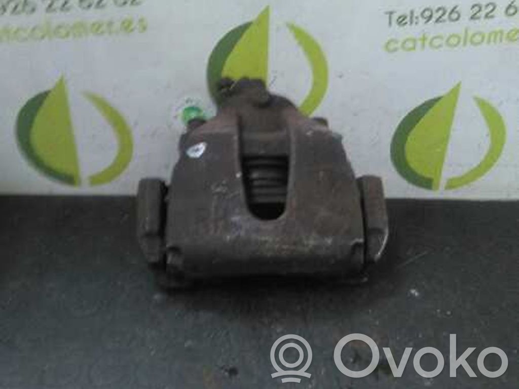 Caliper de freno delantero