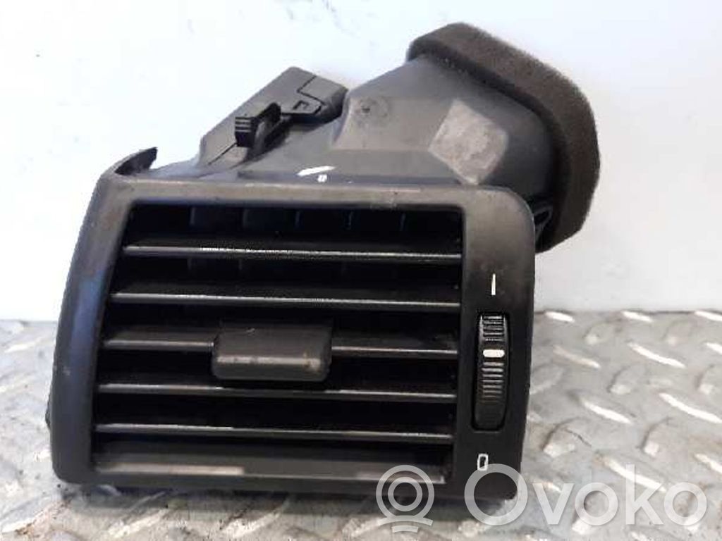 Deflector de caudal de aire