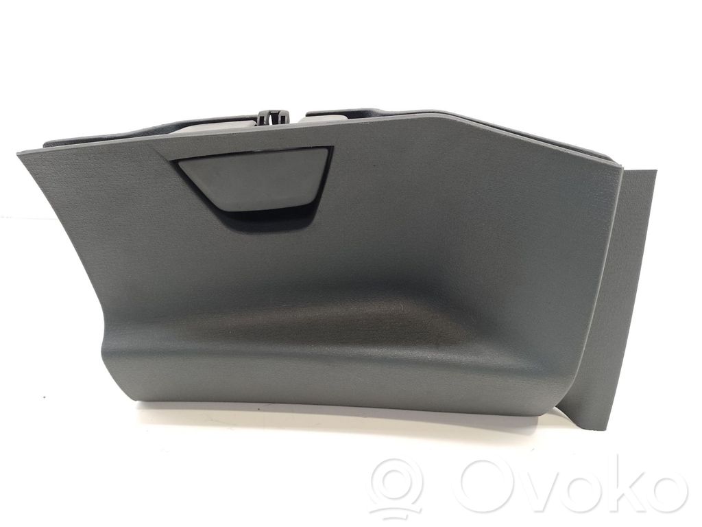 Ford Ka Glove box 