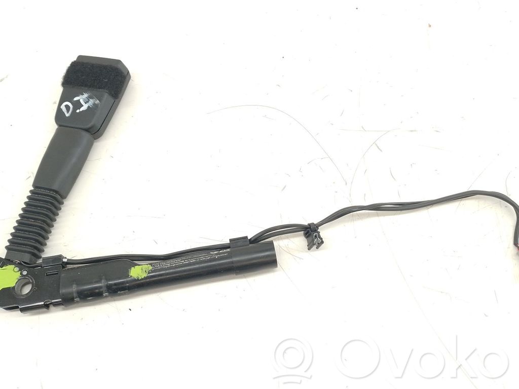 BMW 1 E81 E87 Hebilla del cinturón de seguridad trasero 