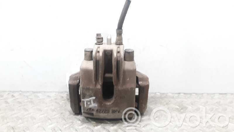 BMW 5 E60 E61 Aizmugurējais suports 