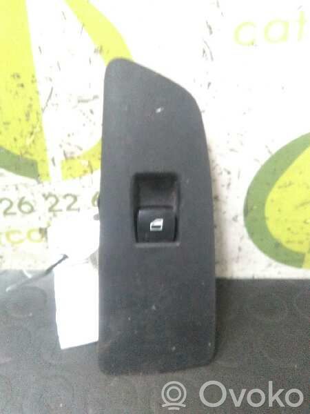 Electric window control switch   6951996AI01,15939891
