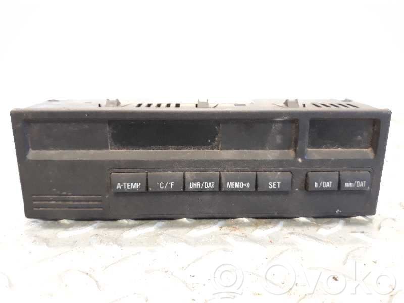 HUD-näyttö   1500141794