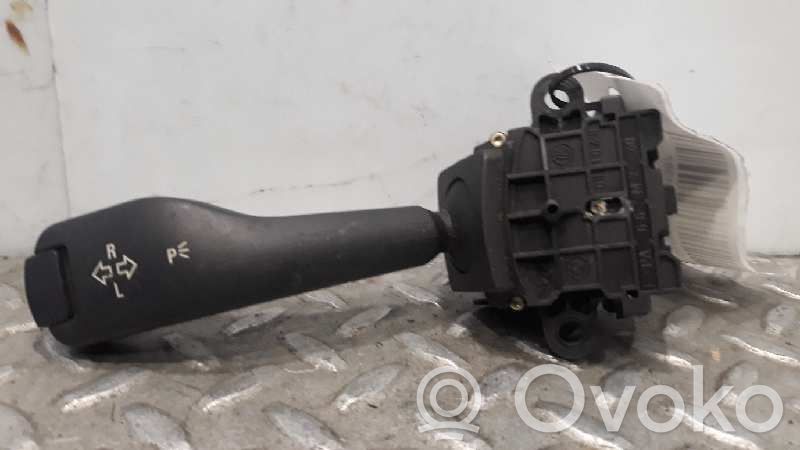 BMW 5 E39 Leva indicatori