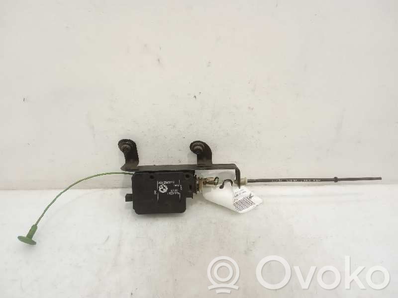 BMW 5 E39 Tappo del serbatoio del carburante