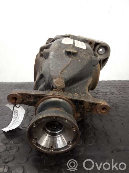 BMW 5 E60 E61 Galinis reduktorius 