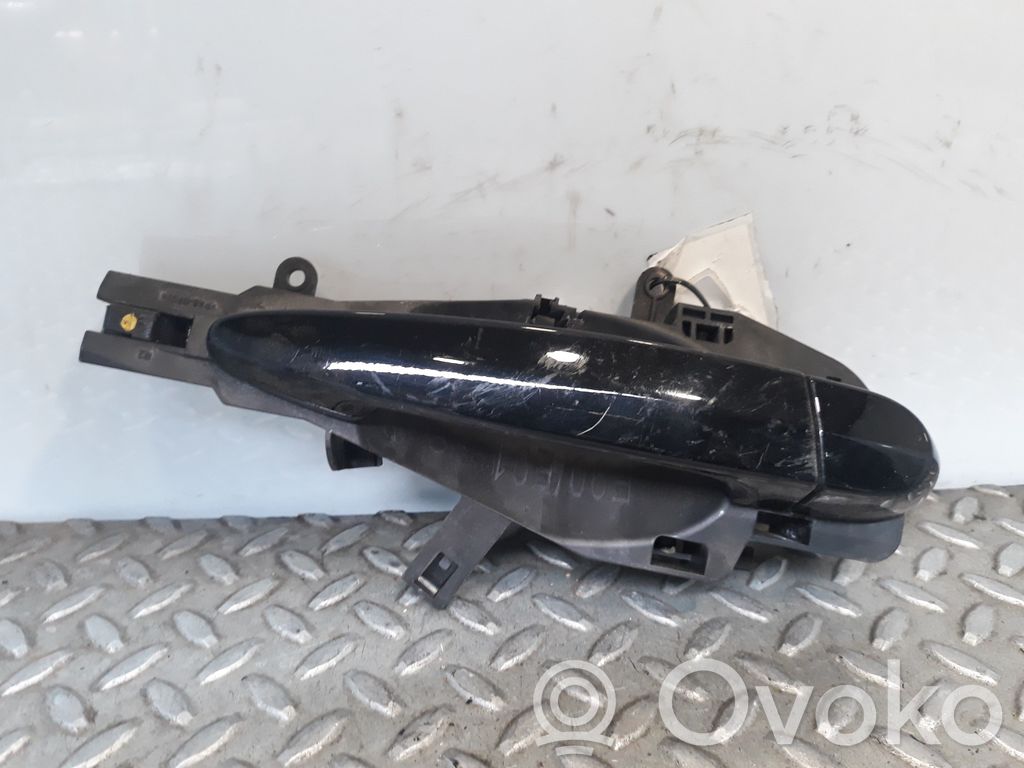 Manecilla externa puerta trasera   51217207562
