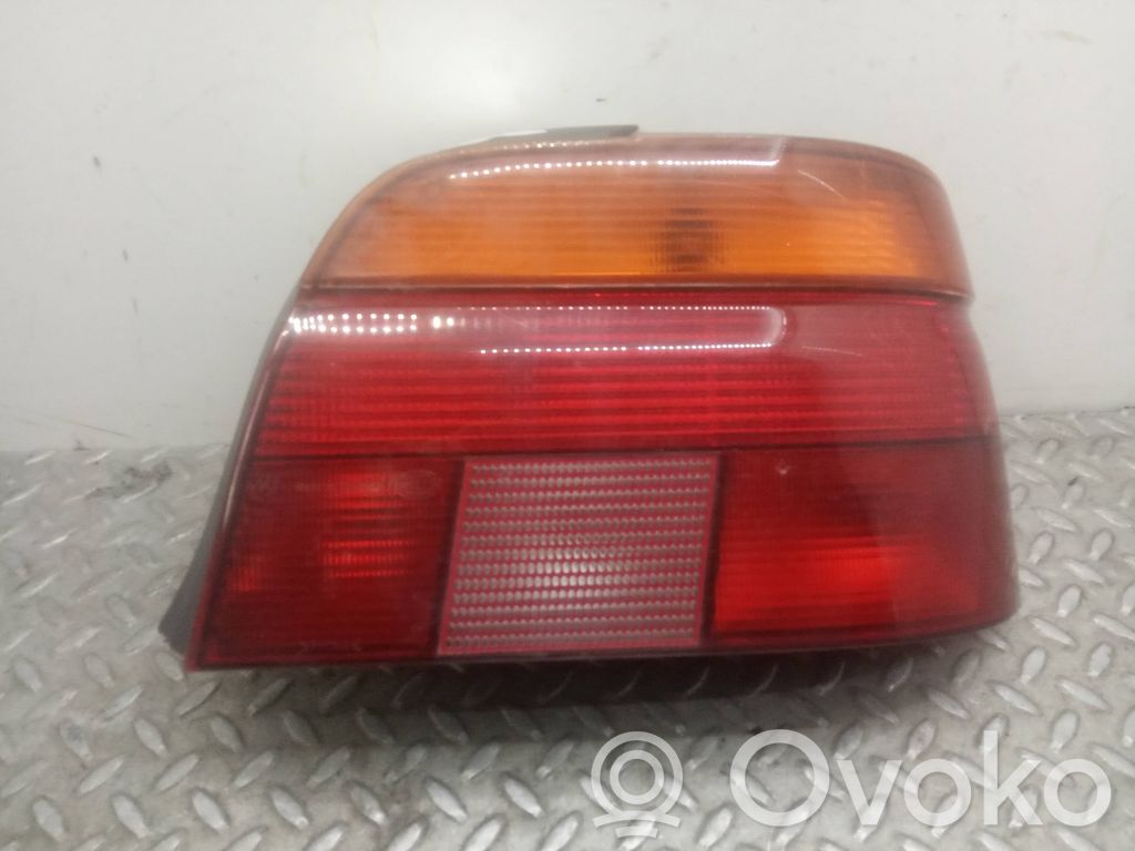 Rear/tail lights