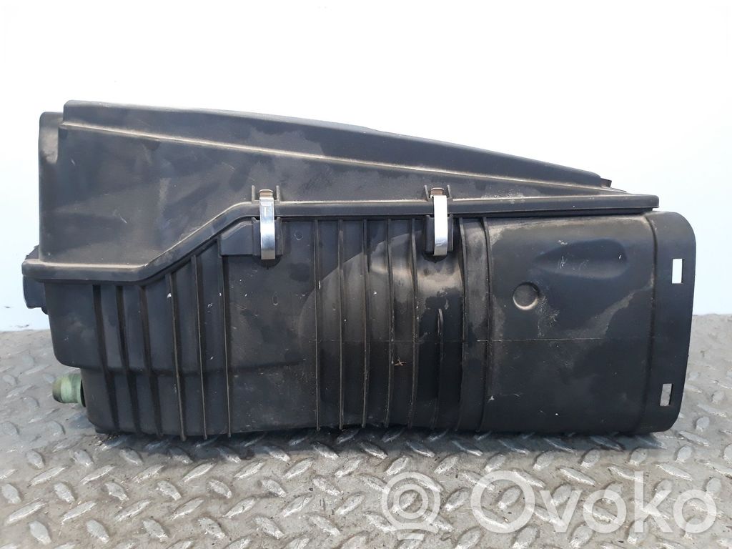 Luftfilterkasten   A6460902001