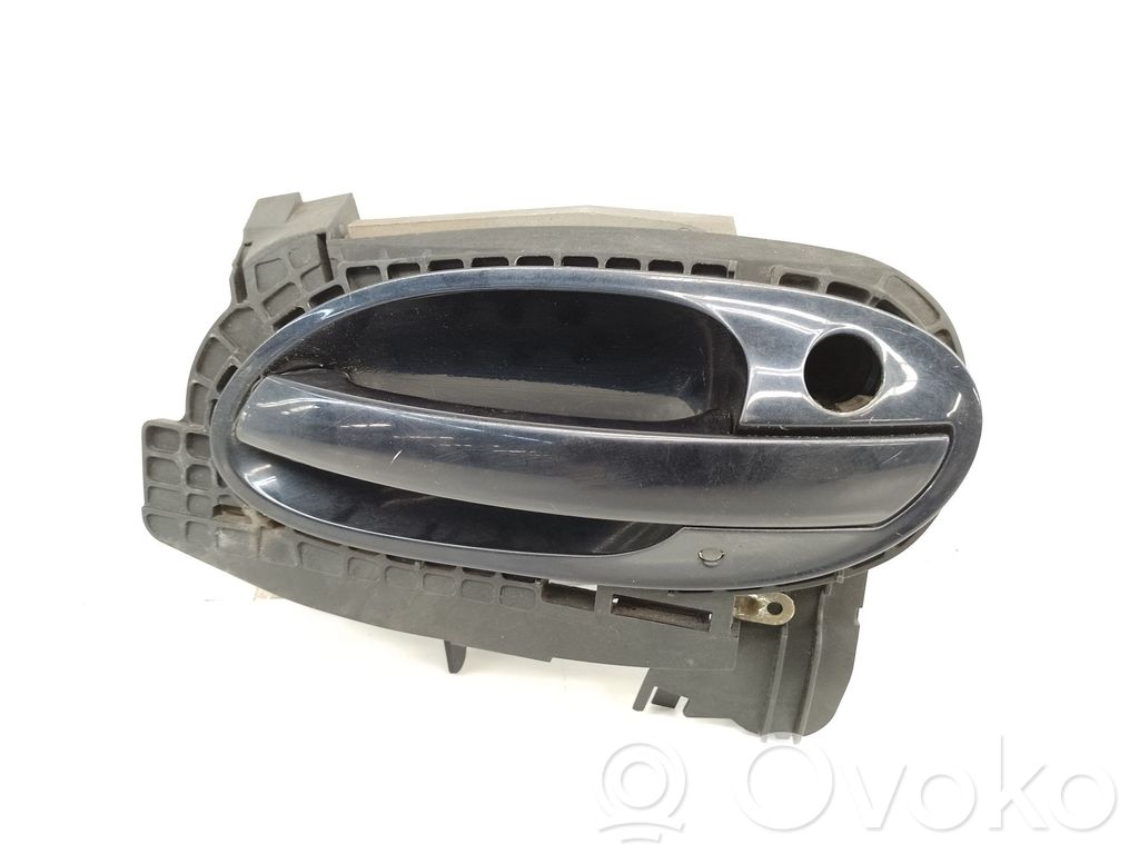 BMW 7 E65 E66 Etuoven ulkokahva 