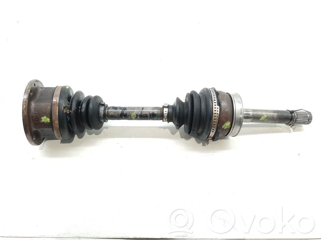 Nissan Terrano Eje de transmisión delantero 
