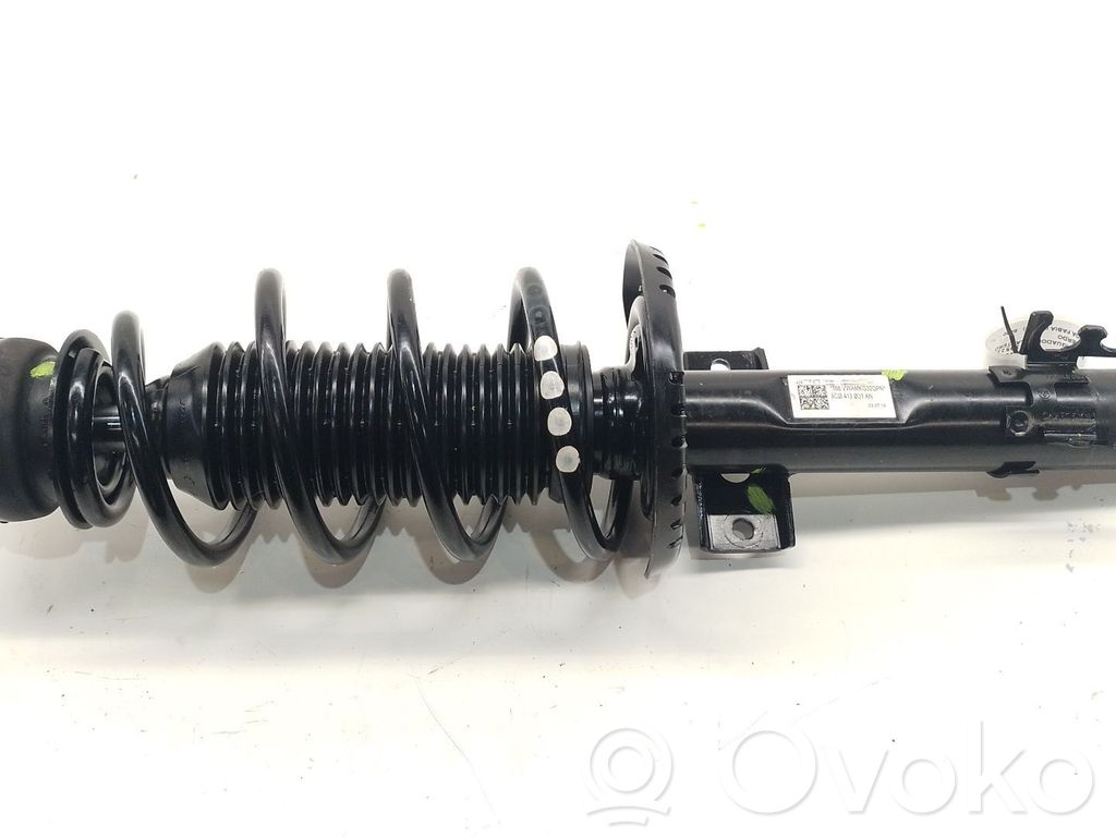 Skoda Fabia Mk3 (NJ) Ammortizzatore anteriore con molla elicoidale