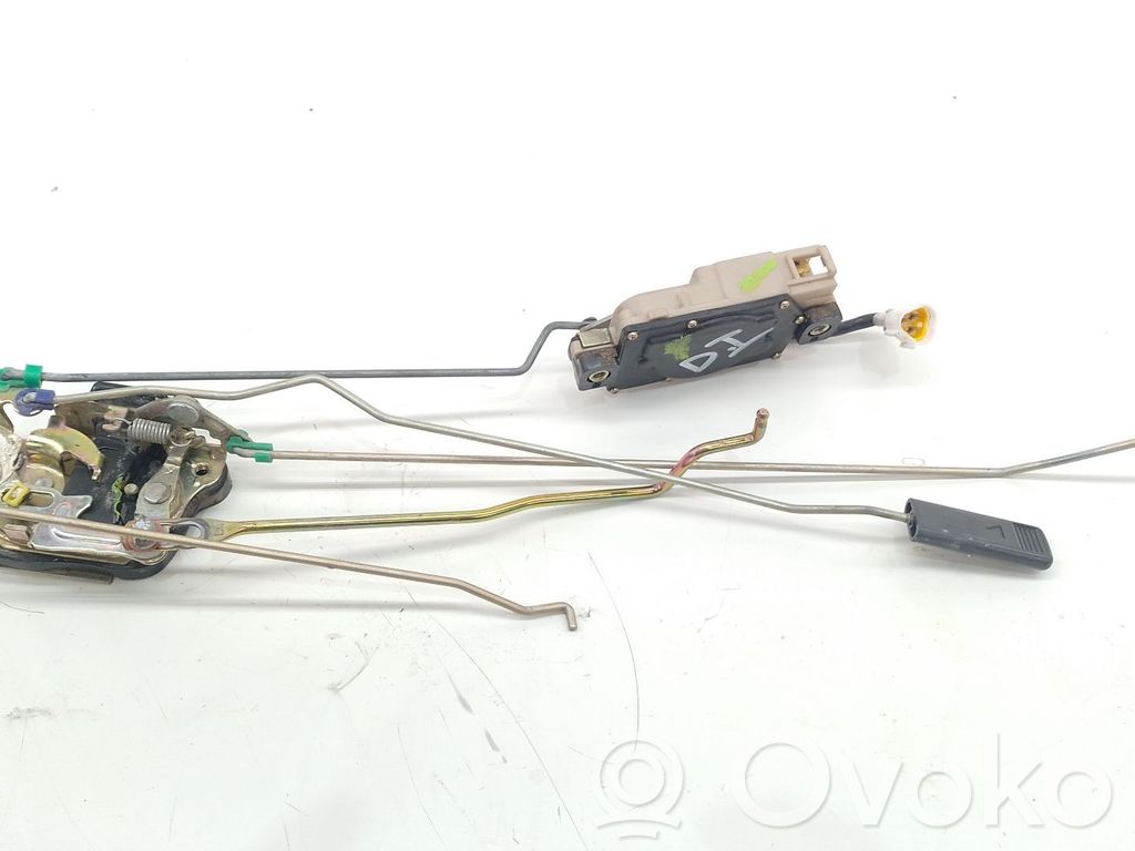 Opel Monterey Front door lock 