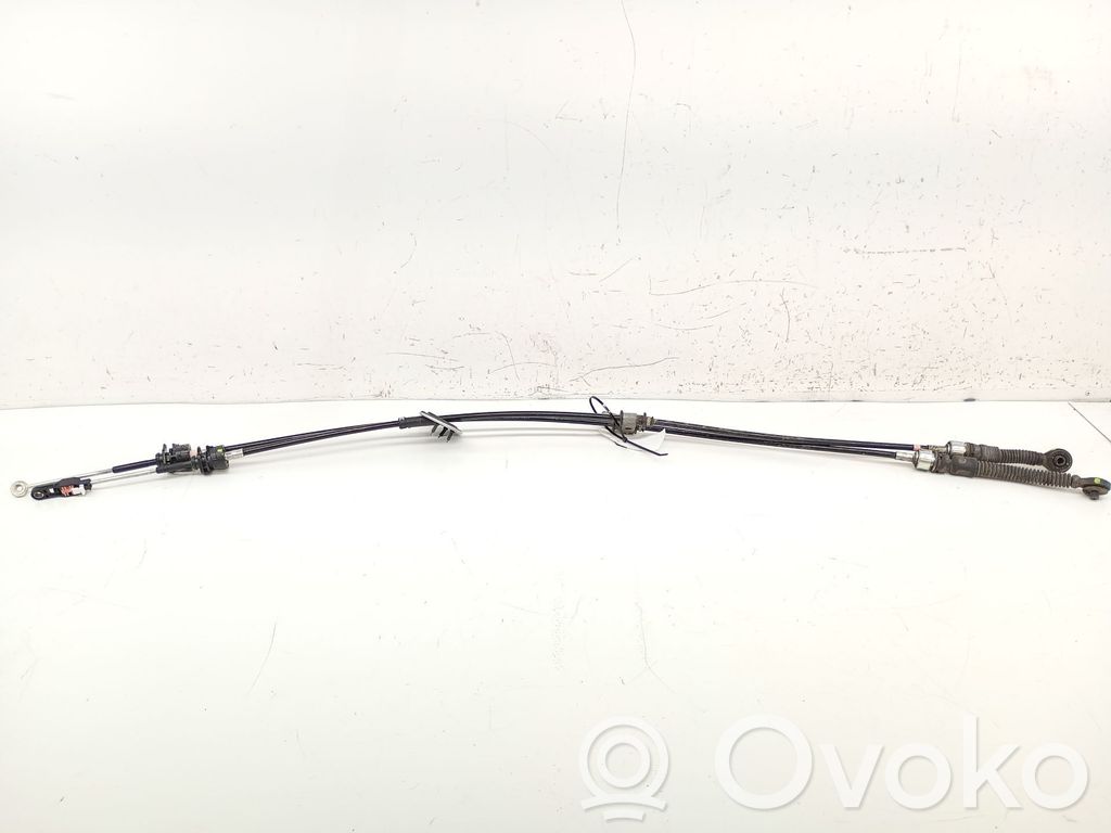 Mazda CX-5 Gear shift cable linkage 