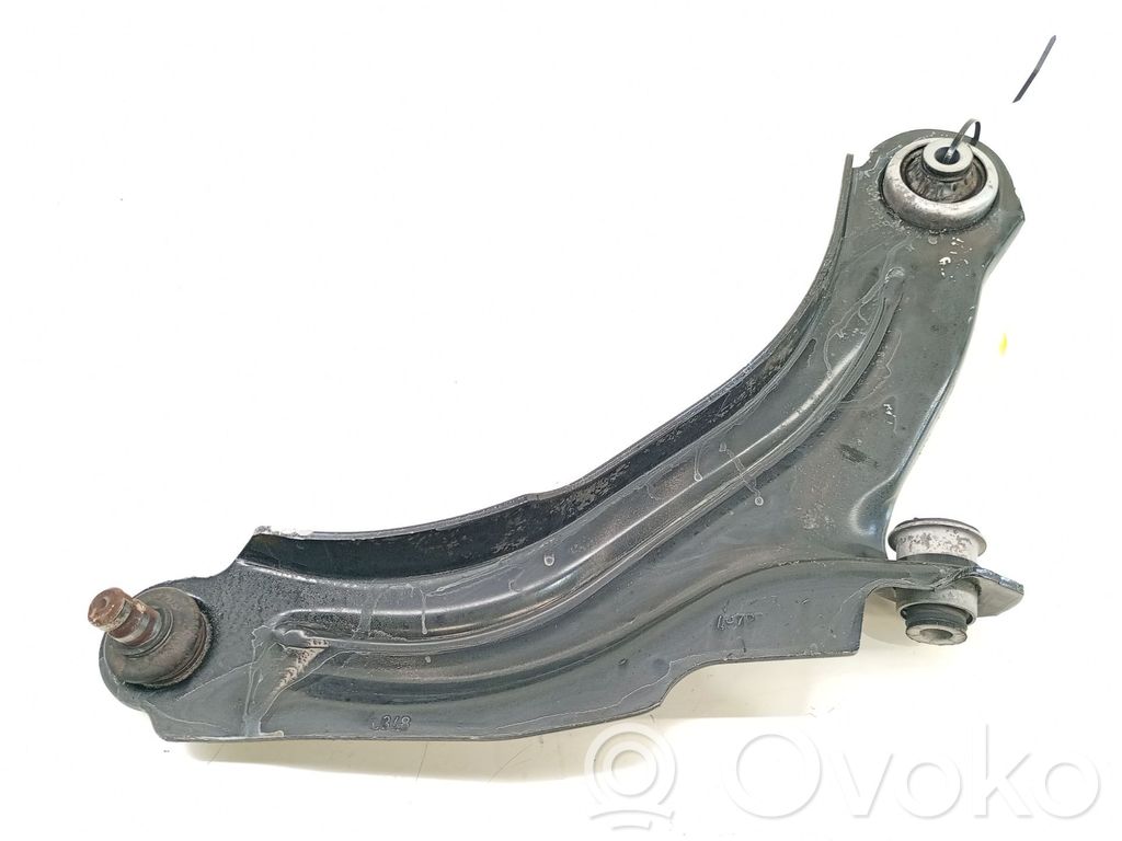 Renault Clio IV Front control arm 