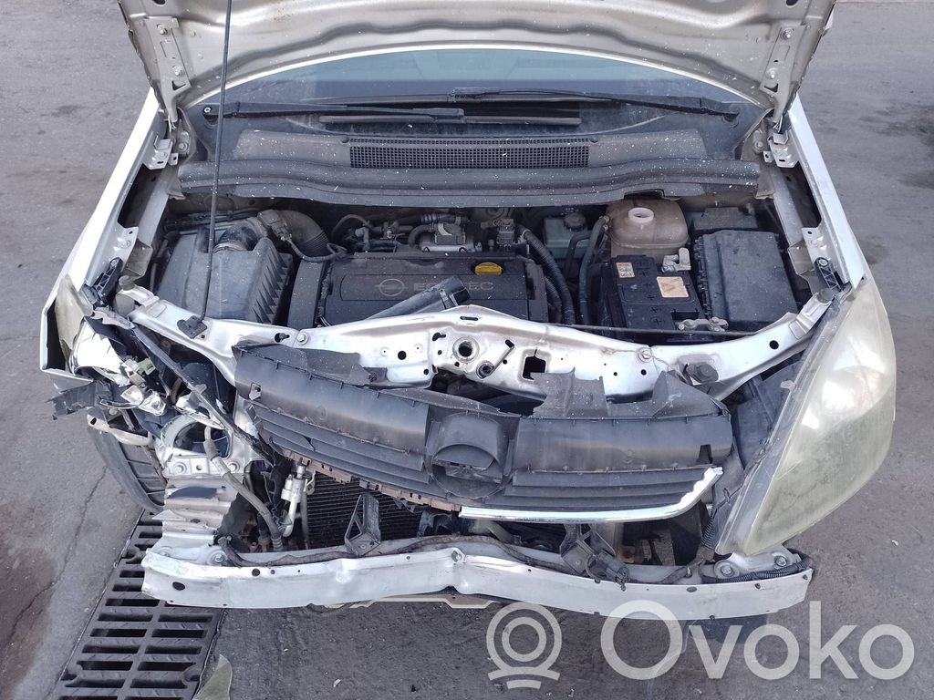 Opel Zafira B Motor 