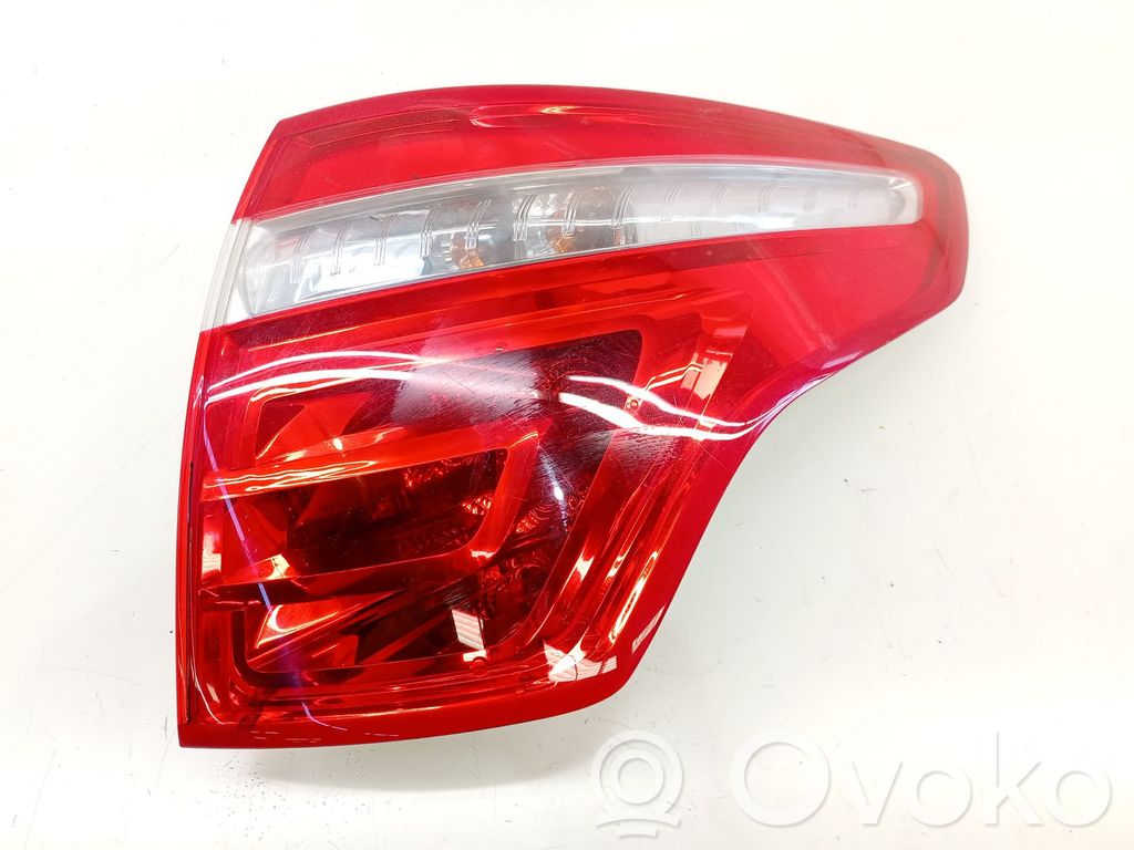 Citroen C4 Aircross Luci posteriori