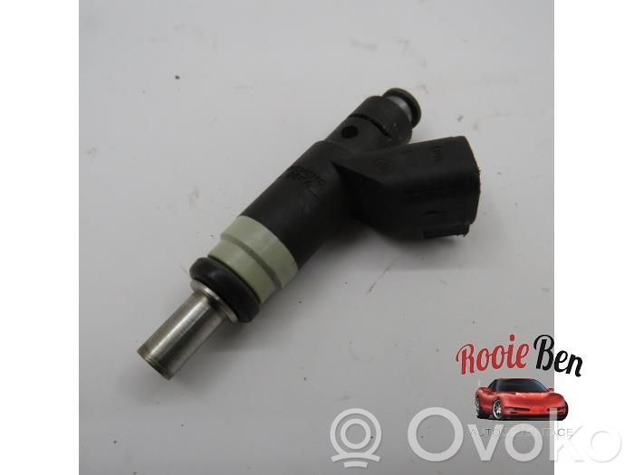 Inyector de combustible   04891577AB