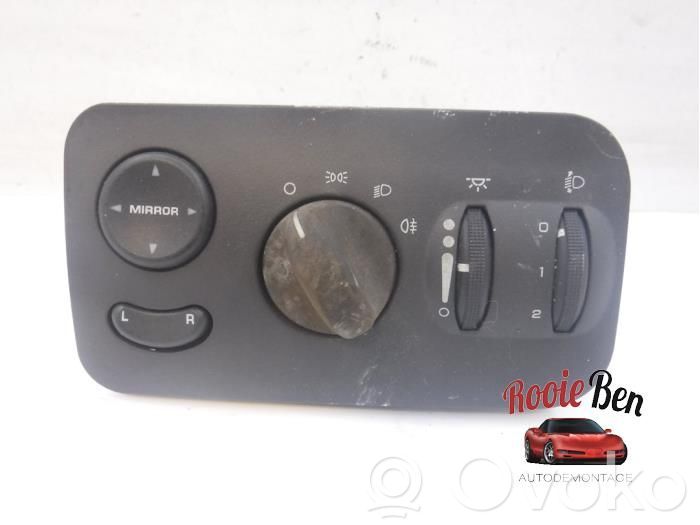 Chrysler Grand Voyager IV Light switch 