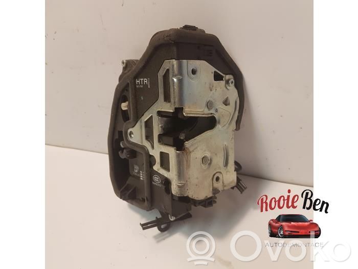 Rear door lock   7060296