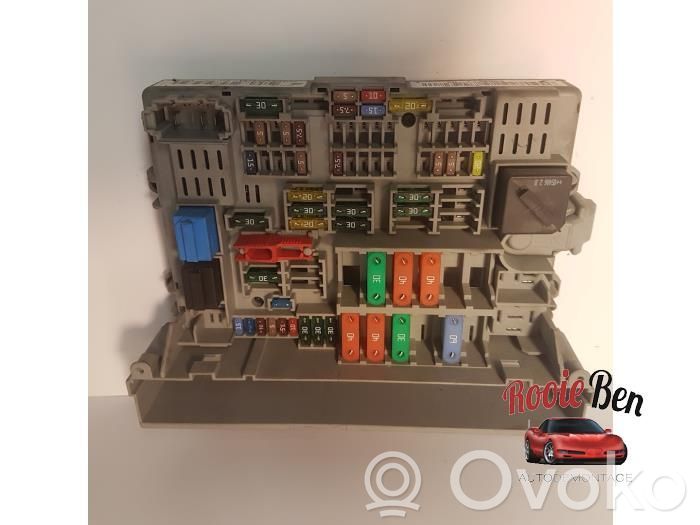 BMW 3 E90 E91 Fuse box set 