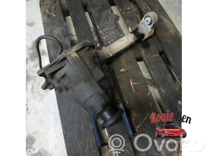 Front differential   OV321