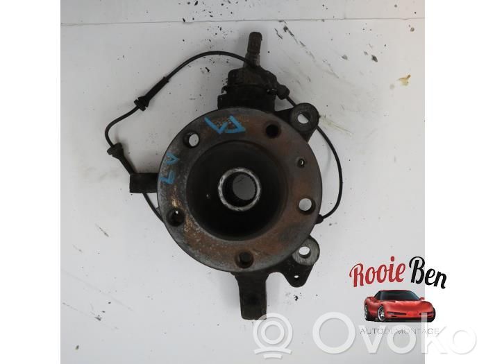 Front wheel hub spindle knuckle
