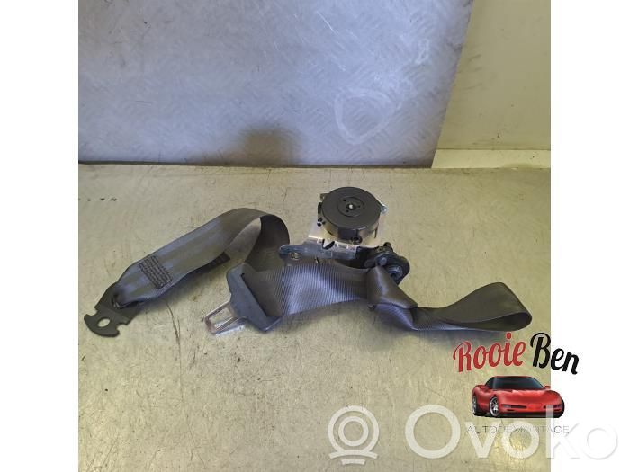 Opel Corsa E Pas bezpieczeństwa fotela tylnego 
