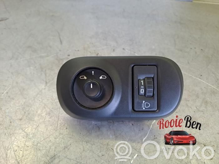 Wing mirror switch   96673722