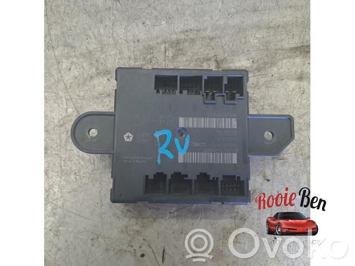 Dodge Caravan Unidad de control/módulo del bloqueo de puertas 