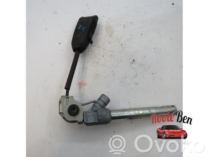 Opel Corsa D Hebilla del cinturón delantero 