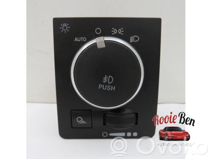 Dodge RAM 1500 DS Light switch 