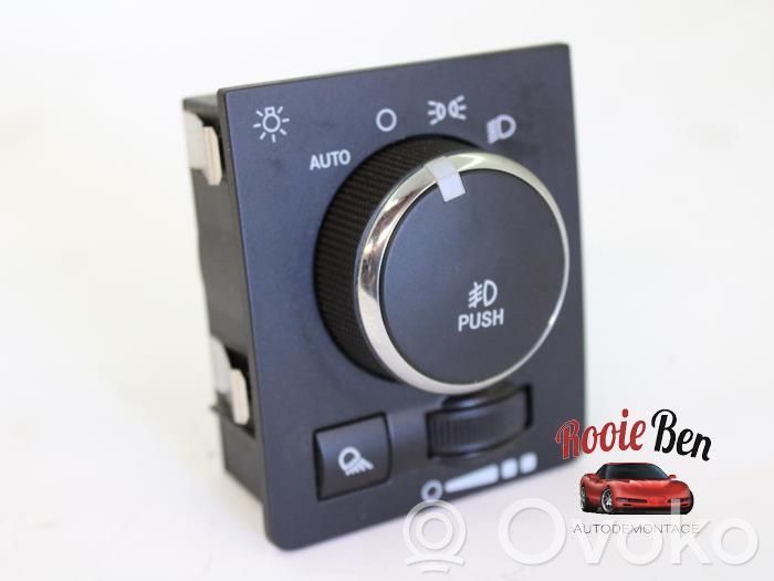 Dodge RAM 1500 DS Light switch 