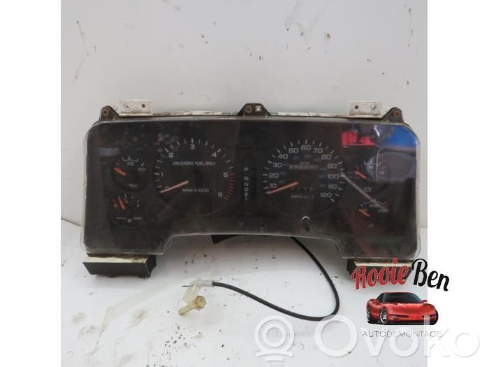 Speedometer (instrument cluster)   56004002