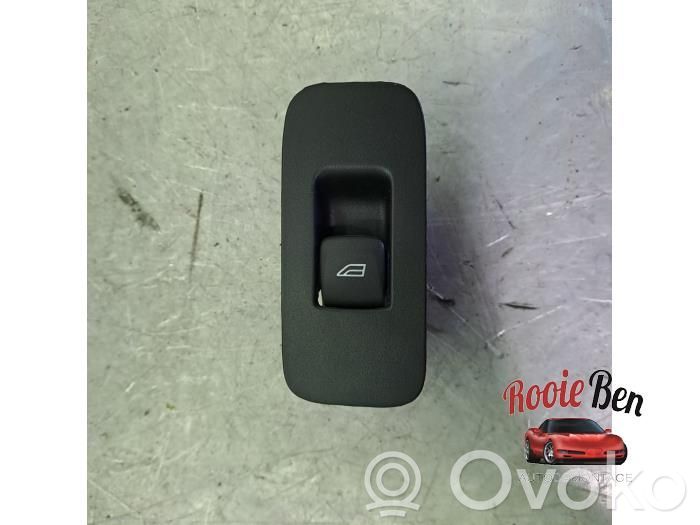 Electric window control switch   31394840,31334569,31376497