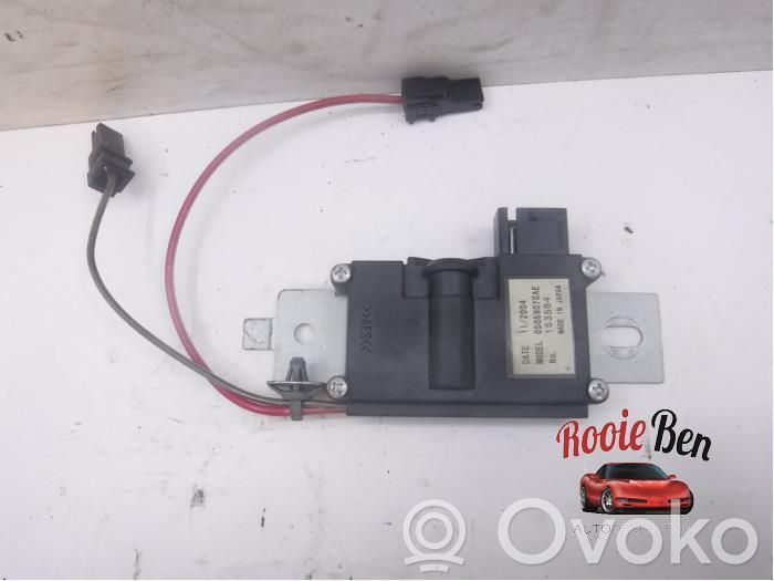 Chrysler 300 - 300C Aerial antenna amplifier 