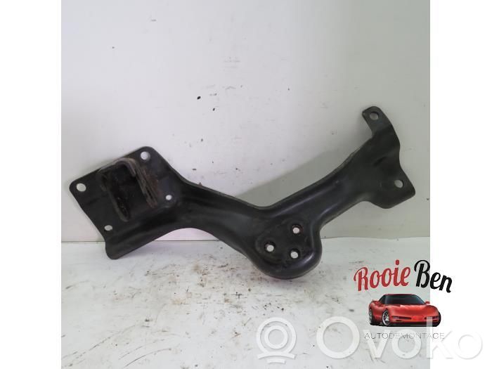 Dodge RAM 1500 DS Engine mount bracket 