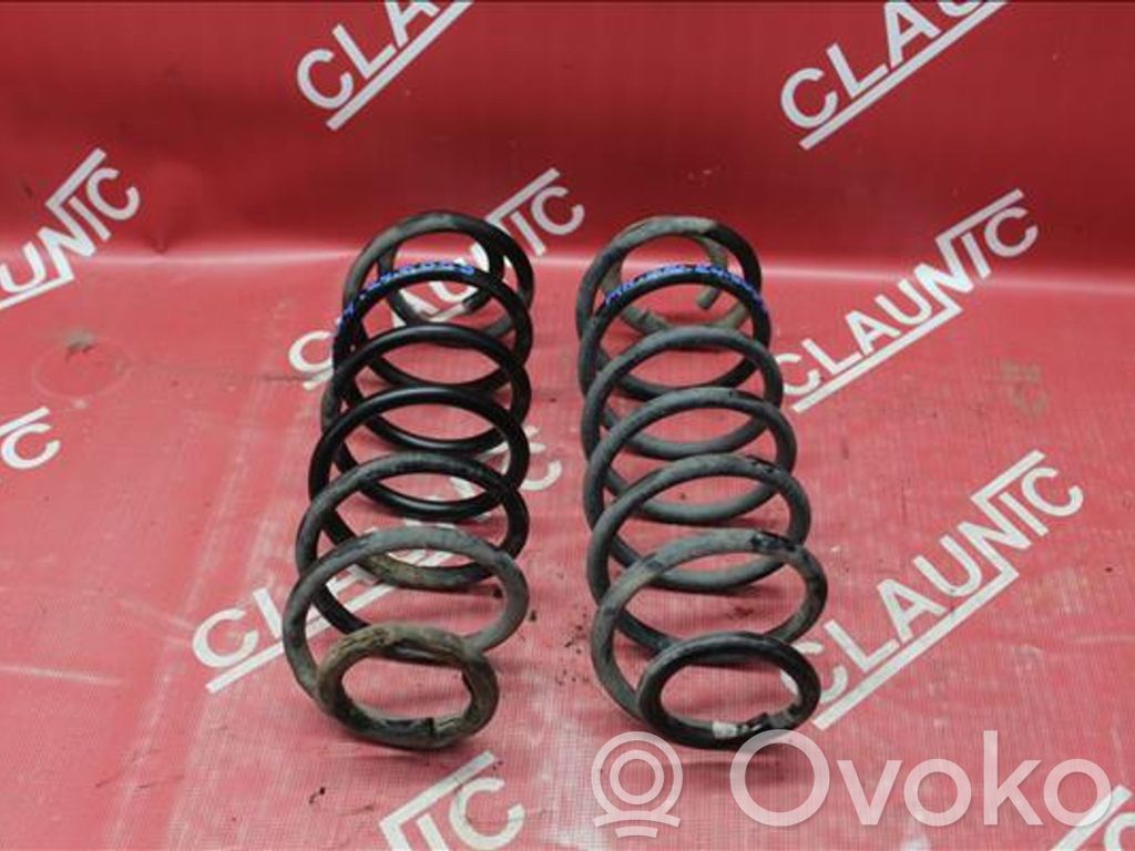 Rear coil spring   MA014246055
