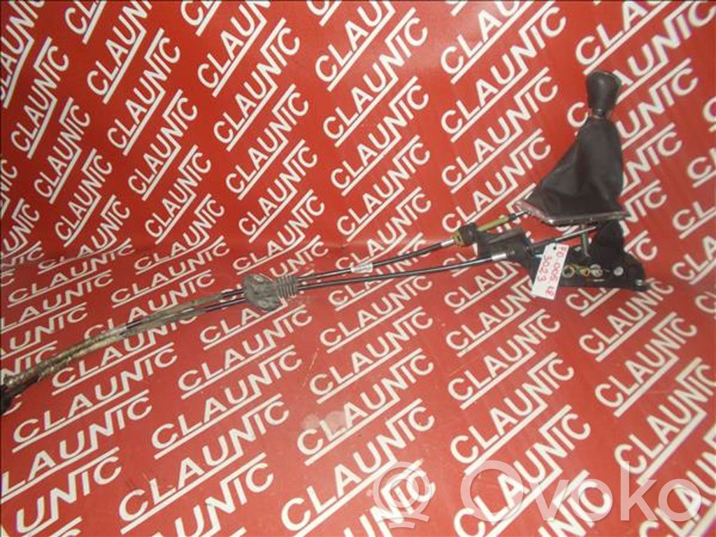Ford Focus Gear shift cable linkage 