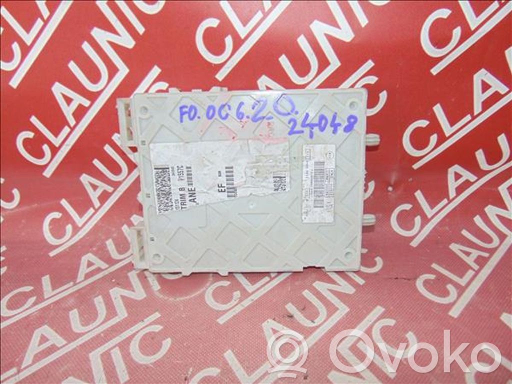 Saugiklių blokas   FO0062024048